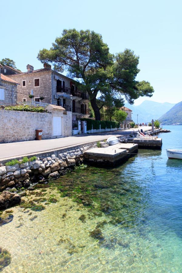 Spring Apartment Perast Luaran gambar